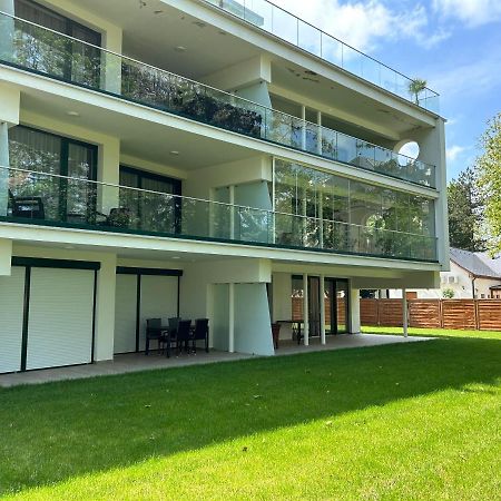 Villa Bauhaus Dream Deluxe T Siofok Ngoại thất bức ảnh